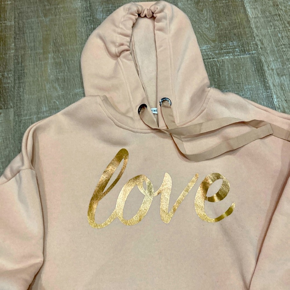 Urban Rebel Love women’s hoodie sweatshirt size M